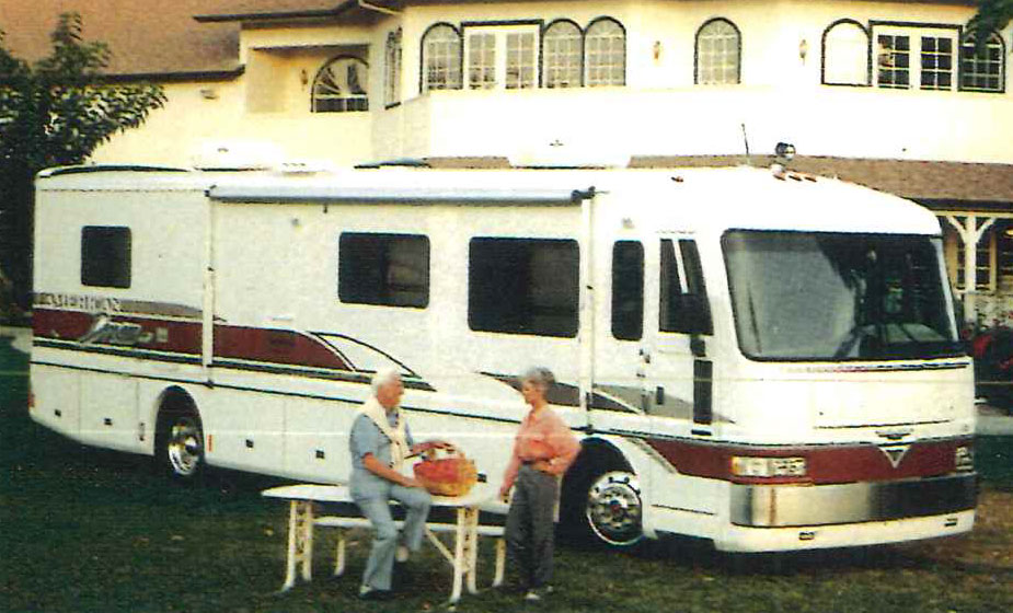 Spartan motorhome owners, circa 1997